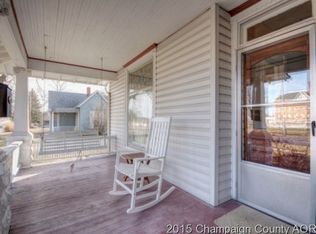 912 S Market St, Monticello, IL 61856