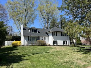 1202 Heather Ln, Wilmington, DE 19803
