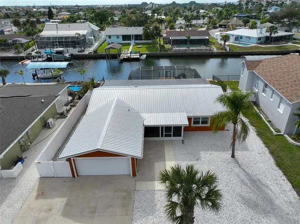 1018 Silver Palm Way, Apollo Beach, FL 33572