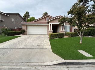 5285 Melbourne Pl, Riverside, CA 92508