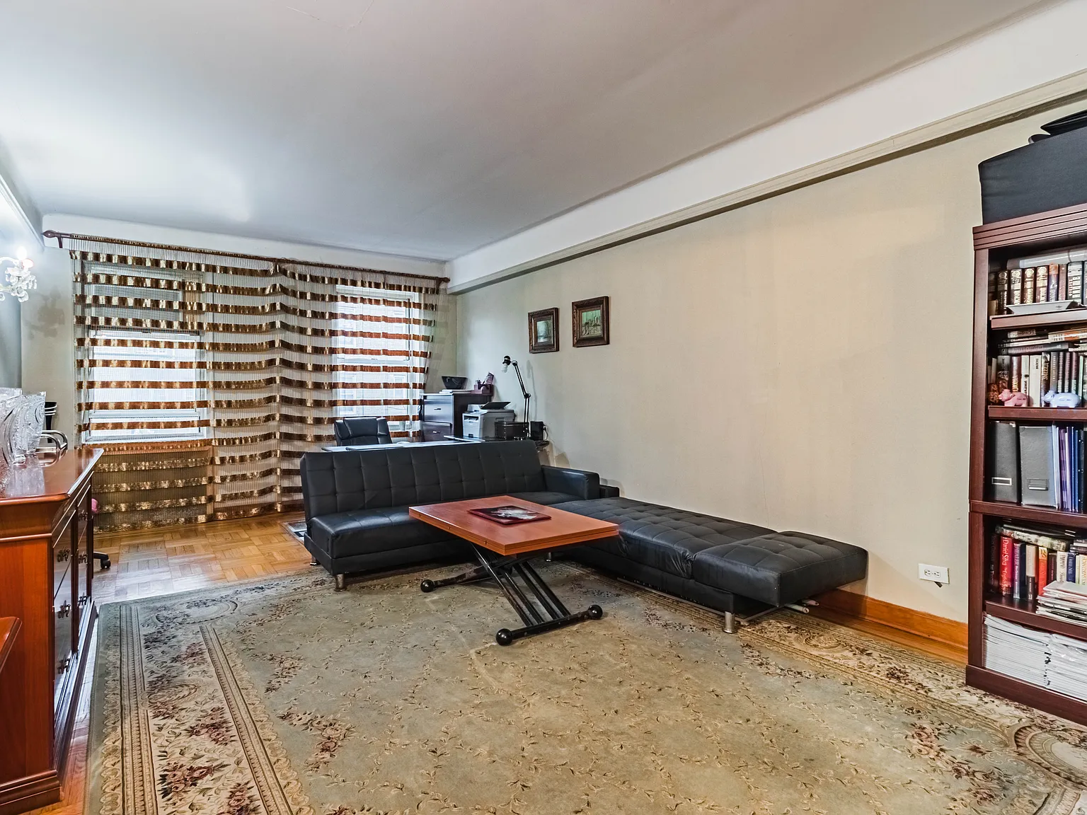 1 bed, 750 sqft, $2,200 — Photo 2