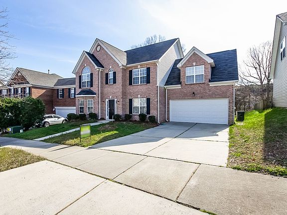 3rd image of 7426 Stillbrook Bend Ct