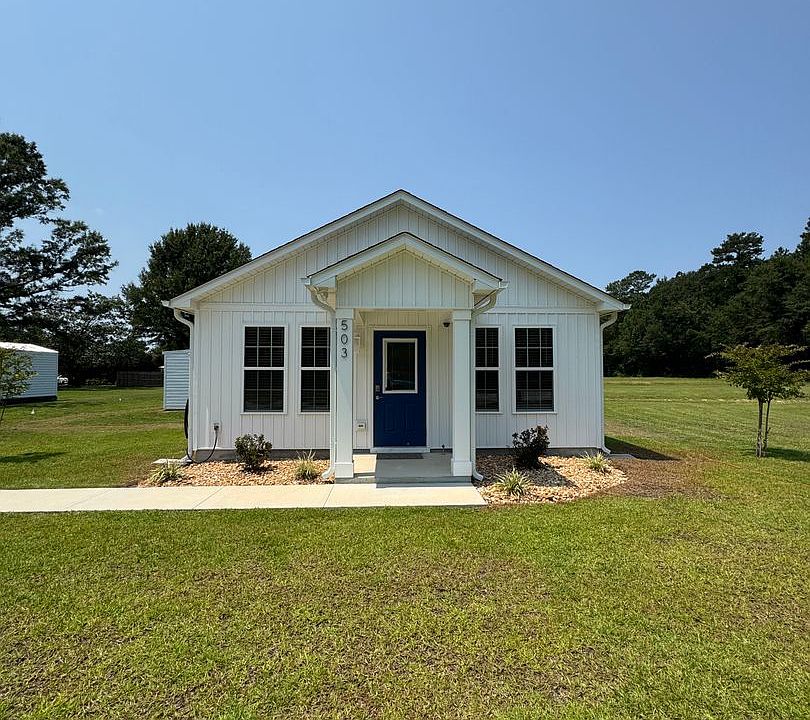 1st image of 503 Pecan Tree Ln