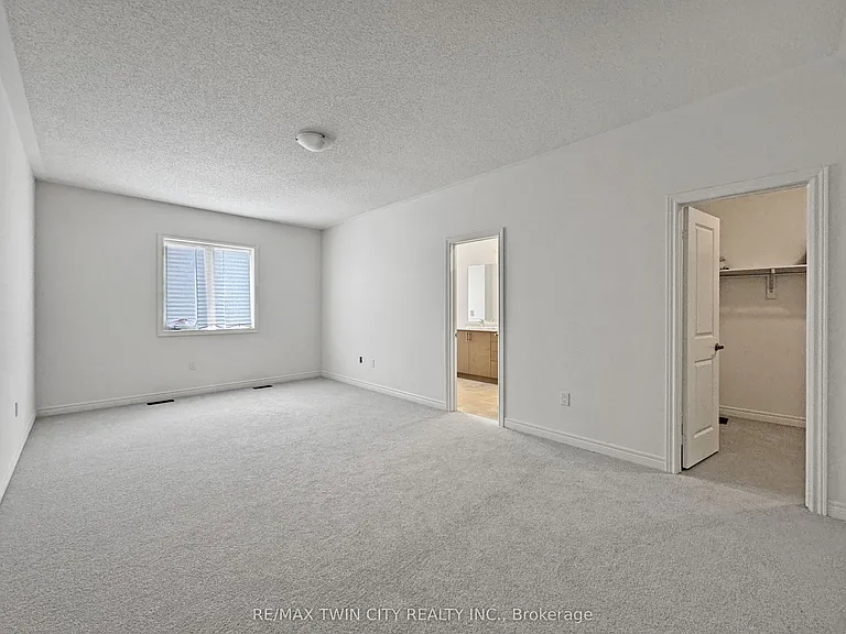 82 Gledhill Cres — Photo 26