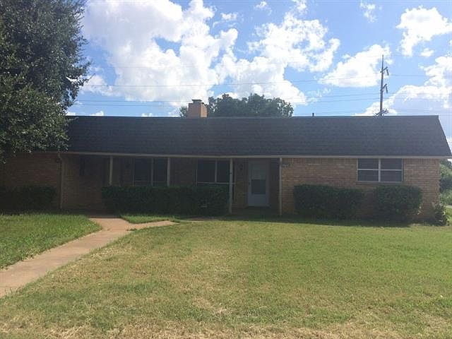 1st image of 3399 S 27th St