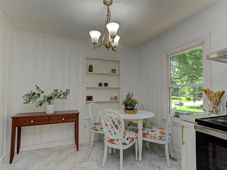 4329 Dinglewood Ave — Photo 37