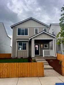 1267 Parkside Ave, Woodburn, OR, 97071