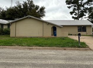 2305 Sha Ln, Breckenridge, TX 76424