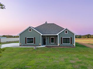 920 Kite Rd, Mineral Wells, TX 76067