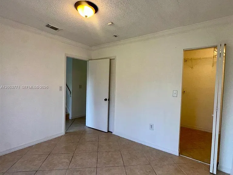15334 SW 36th Ter #15334 — Photo 9
