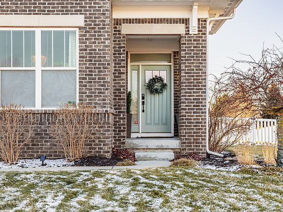 2nd image of 15349 Dorman Ct
