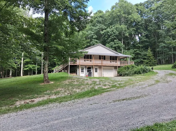 19 Shadow Dr, Mabie, WV 26278