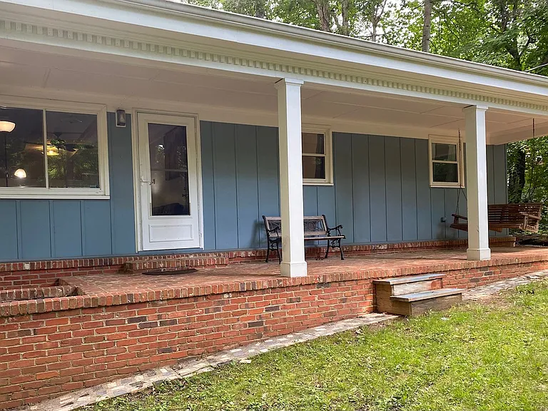 101 Memorial Park Dr — Photo 3