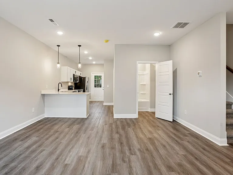 Needmore Creek Townhomes — Photo 63