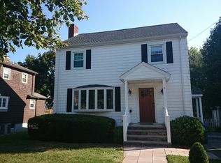 6 Meadowbrook Rd, Brookline, MA 02467