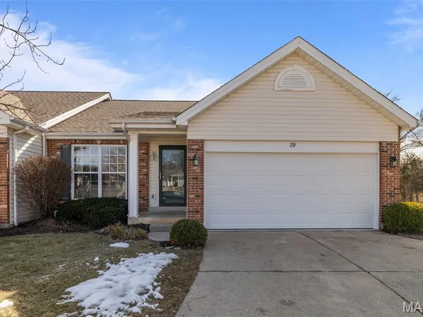 29 Salsibury Ct, Lake Saint Louis, MO 63367