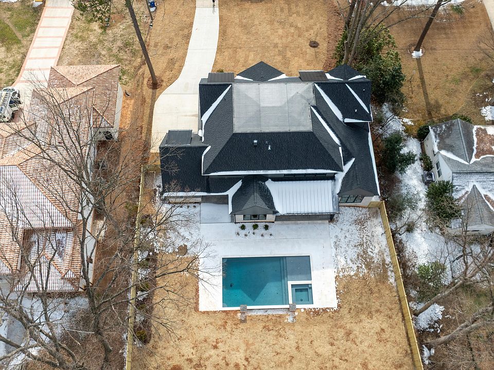 2nd image of 508 Northwood Dr