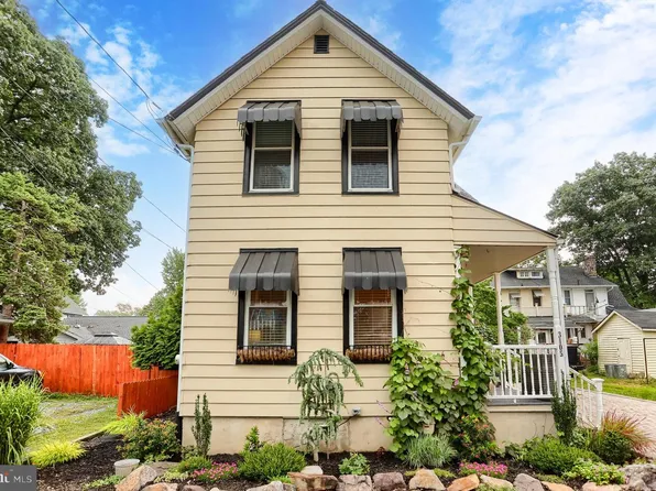 3105 N River St, Harrisburg, PA 17110