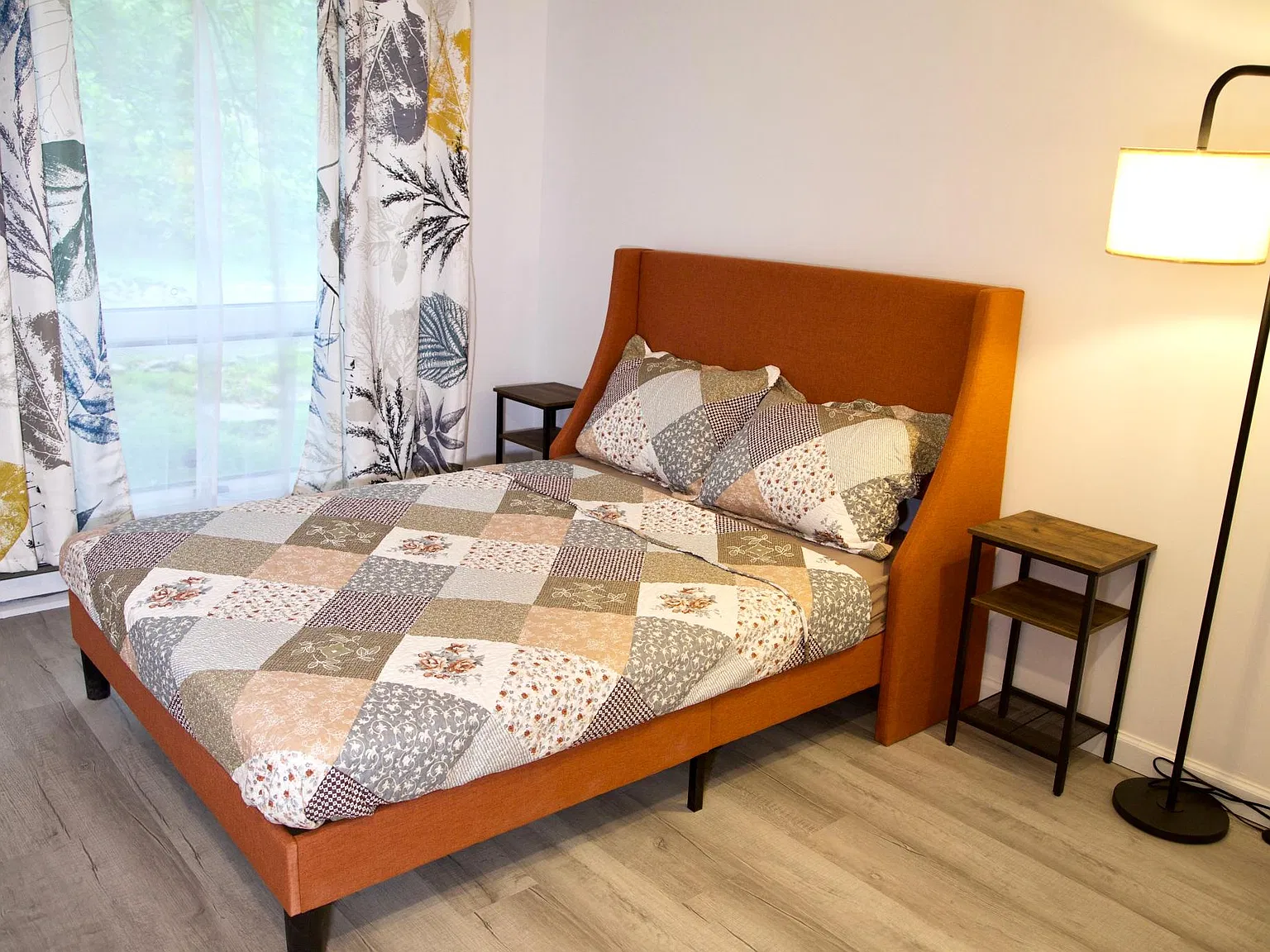 4 bed, 1500 sqft, $2,099 — Photo 4