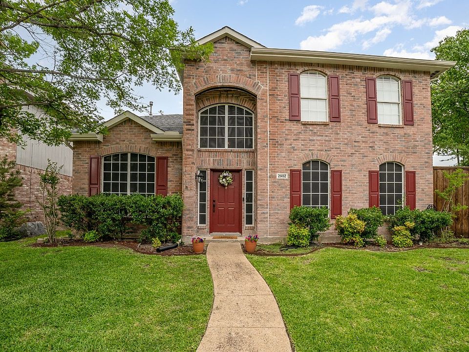 1st image of 2902 Daisy Ct
