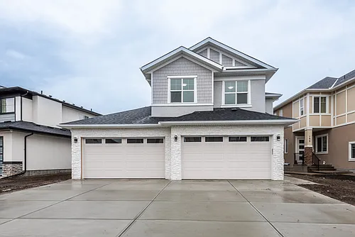 194 Kinniburgh Cres #194 Photo 1