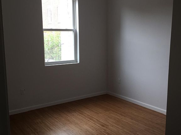 4th image of 35 N 2nd St Unit 204