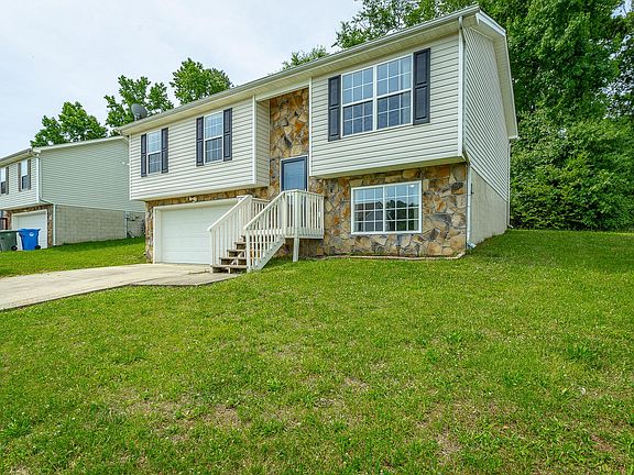 4th image of 4024 Alexis Cir
