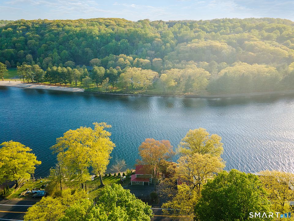 3 Roosevelt Drive, Seymour, CT 06483 | MLS #24173848 | Zillow