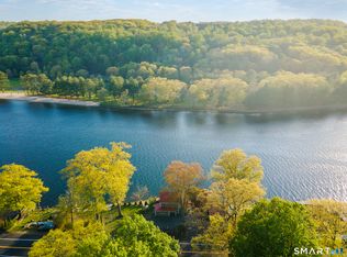 3 Roosevelt Drive, Seymour, CT 06483