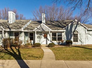 2105 Valleyhigh Dr NW, Rochester, MN 55901
