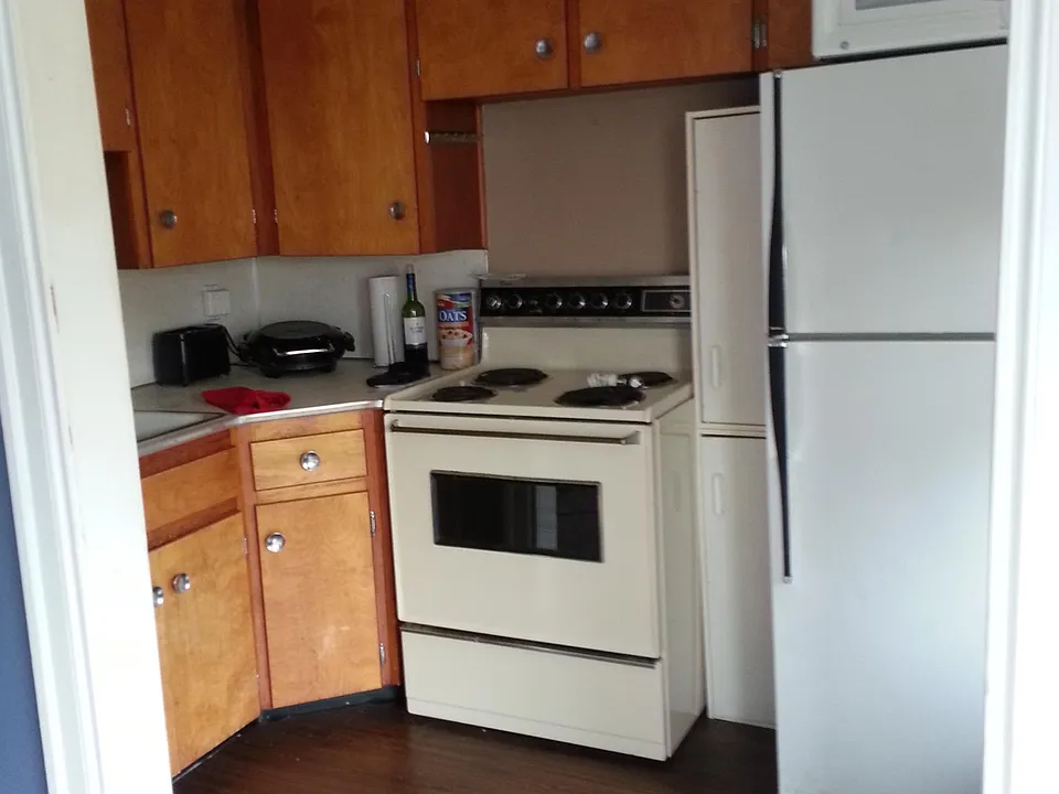 Efficiency kitchen