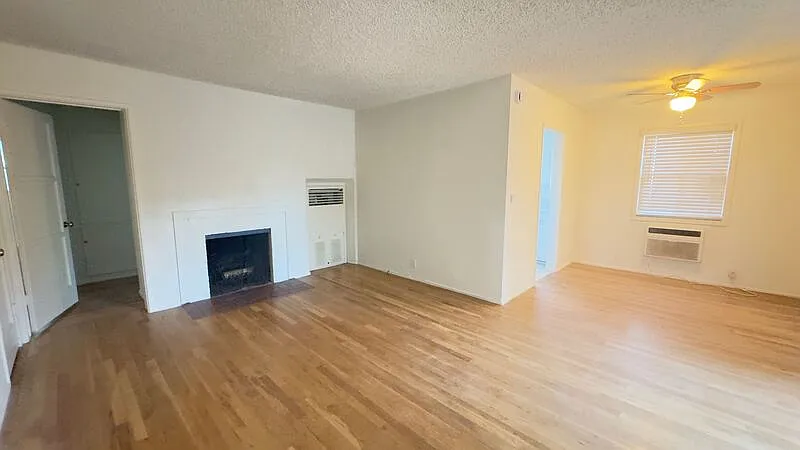 1 bed, 1.0 bath, $2,499 — Photo 4
