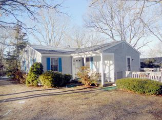 388 Quaker Rd, North Falmouth, MA 02556