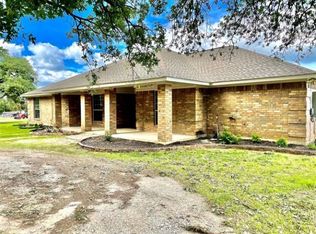 2621 McClendon Rd, Weatherford, TX 76088