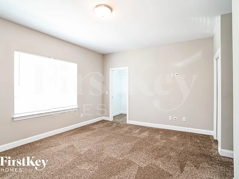 8736 Aspinwall Dr — Photo 12