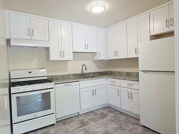 2nd image of 4300 Columbia Pike #68