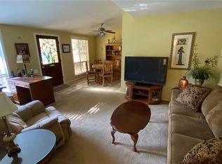 19146 Avenue Of The Oaks UNIT B, Newhall, CA 91321