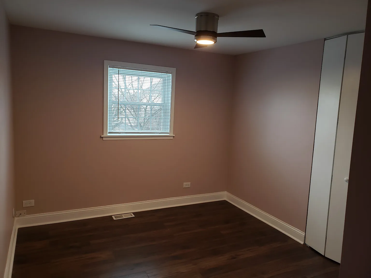 2 bed, 1.5 bath, 1400 sqft, $2,800 — Photo 3
