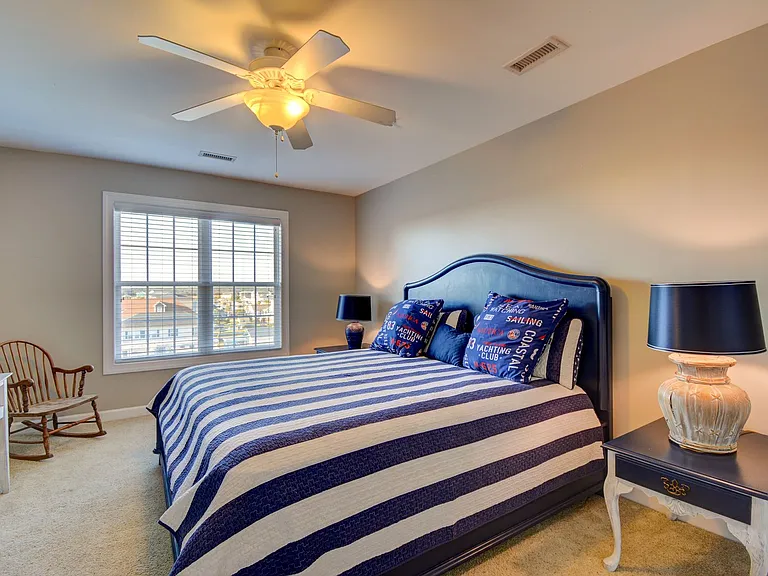 205 Summer Winds Pl — Photo 17