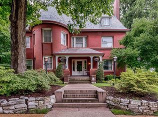1703 Simpson Pl, Saint Louis, MO 63104