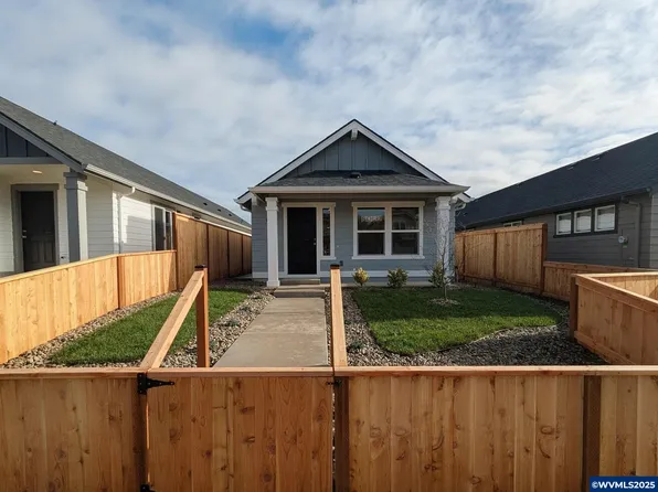 4759 Finch St, Albany, OR 97322