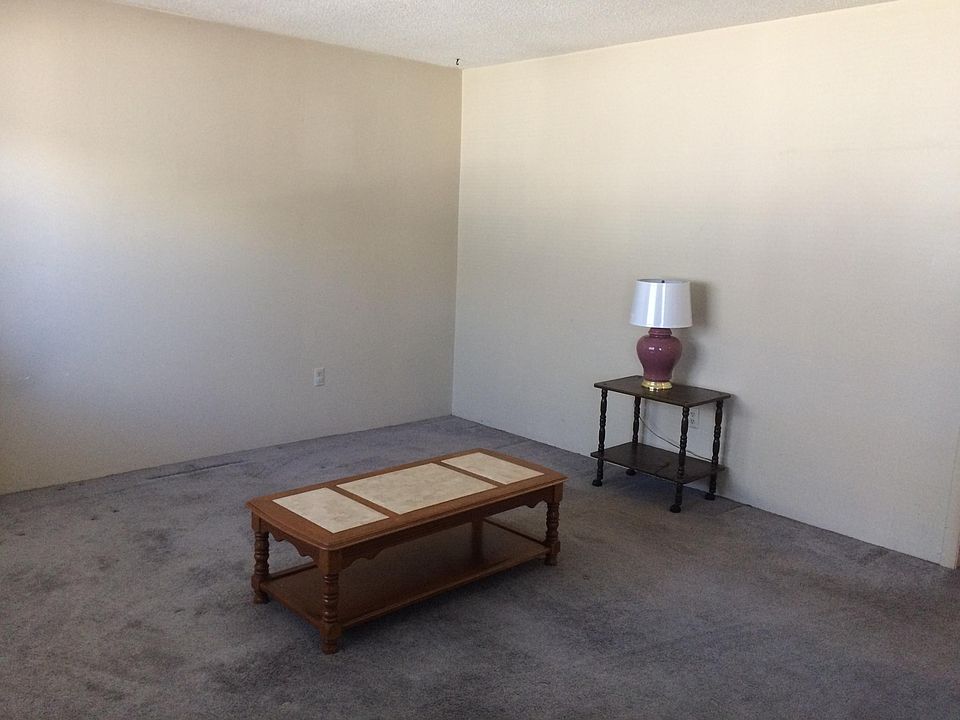 1st image of 201 College Blvd E Unit 4