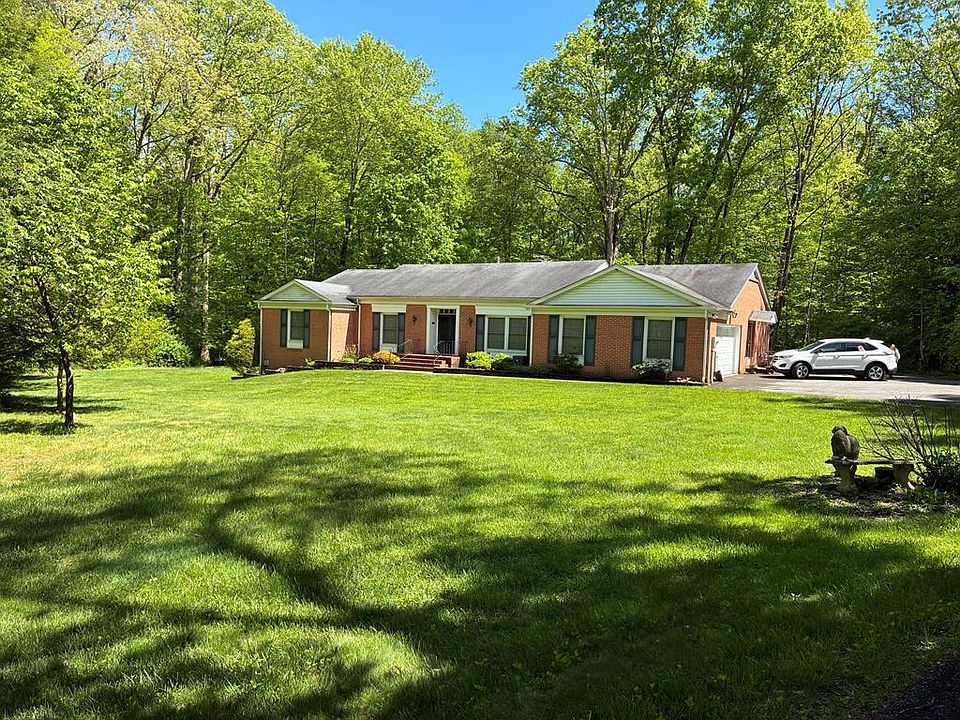 1st image of 501 W Maple Ave