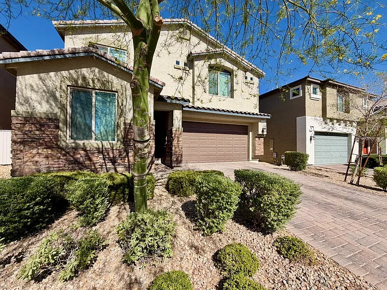 5844 Middle Rock St — Photo 2