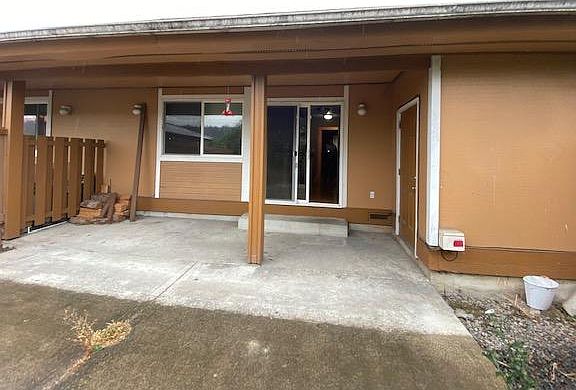 4th image of 11423 63rd Street Ct E