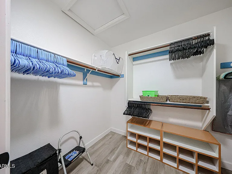 3902 E Rosemonte Dr — Photo 24