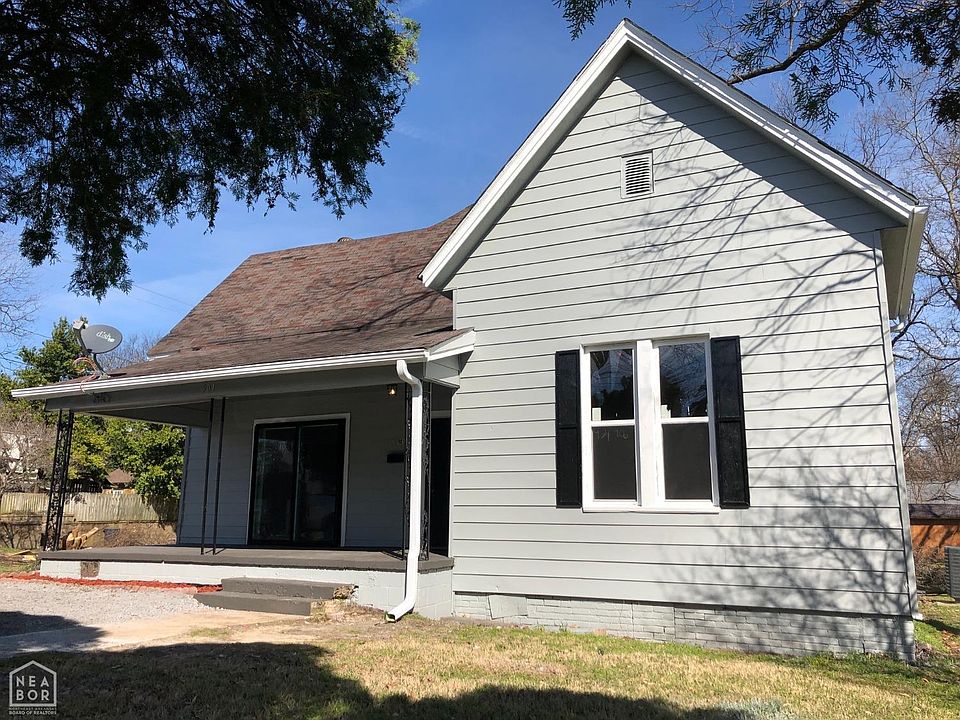 1st image of 901 Holden Ave