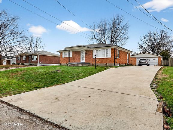 2nd image of 5604 Maco Ln