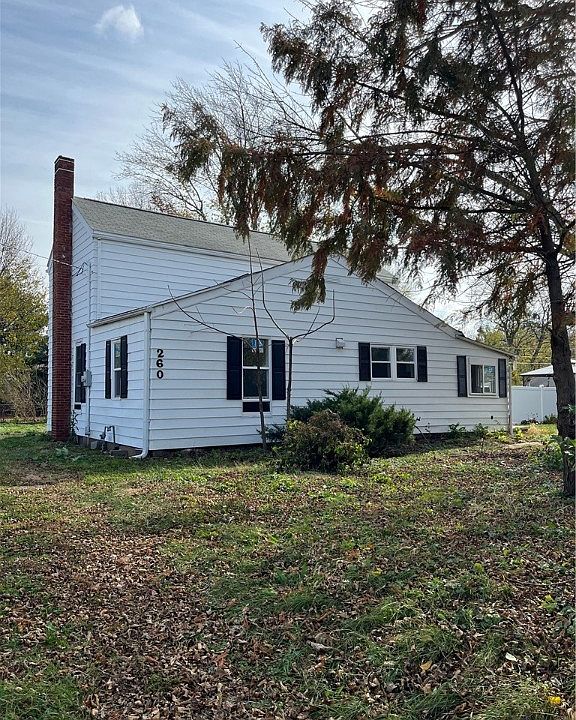 260 S Powers St, Warrensburg, IL 62573 Zillow