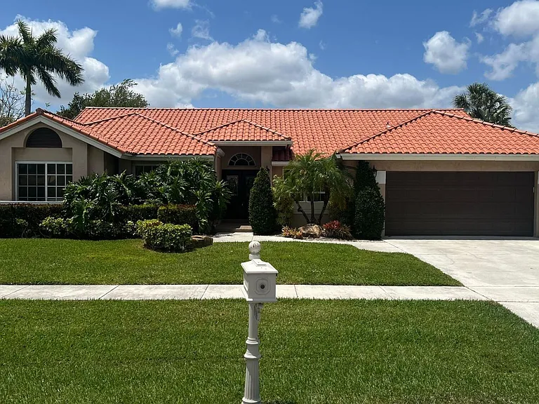 9664 W Lake Ct — Photo 27